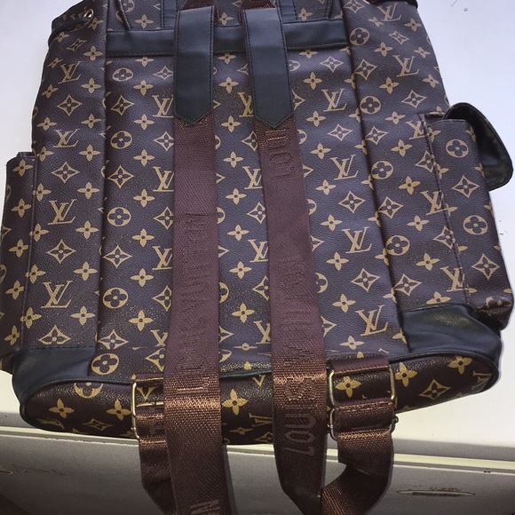 Louis Vuitton backpack - Picture 3 of 5